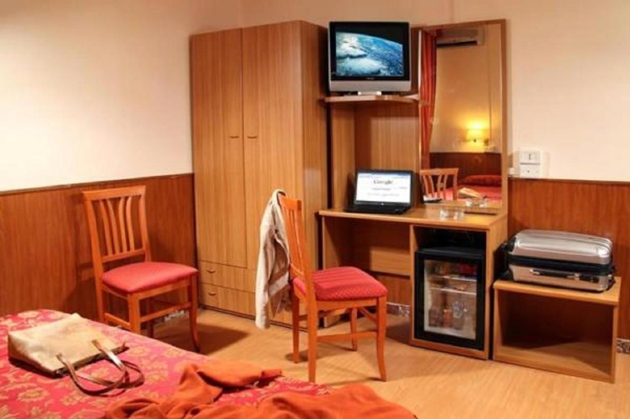 Hotel Cassia Roma Ngoại thất bức ảnh